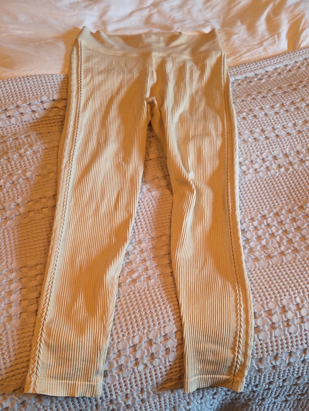aerie Ribbed Skinny Jeans in Cream